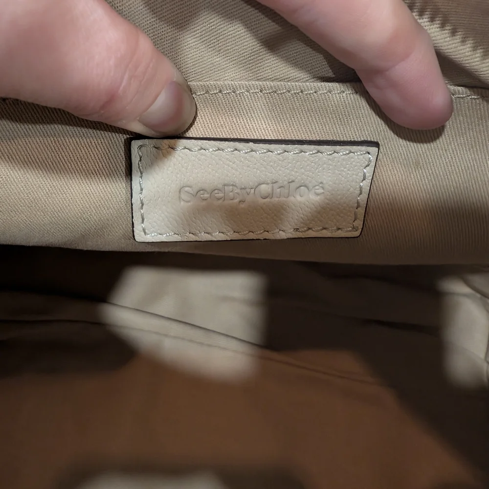 See By Chloe Cream Leather Bag - Picture 11 of 13